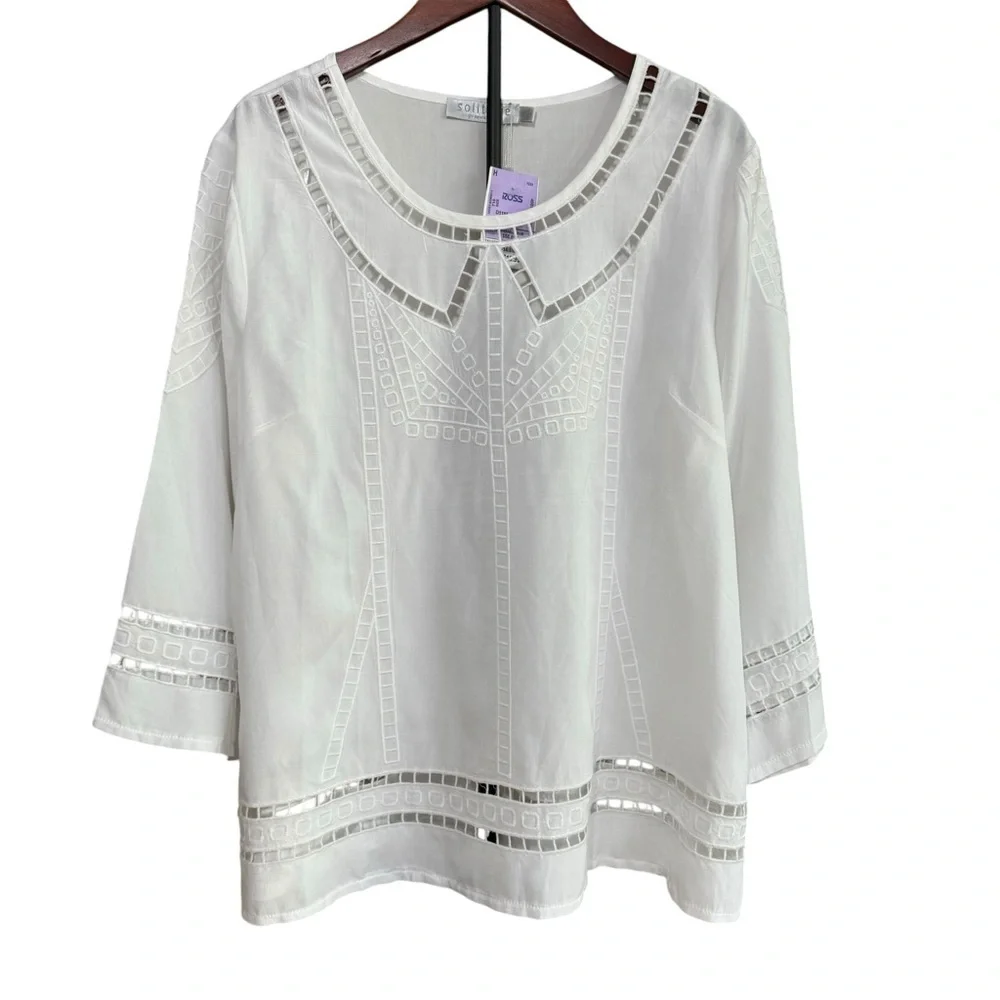 NWT Solitare‎ Embroidered Top